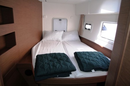 Lagoon-Bénéteau Lagoon 42 - 4 + 2 cab. George A