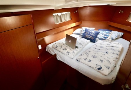 Oceanis 41.1 | Yacht Charter Greece | Travelboat