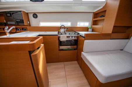Jeanneau Sun Odyssey 410 - 3 cab. Nastazia