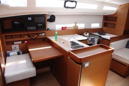 Jeanneau Sun Odyssey 410 - 3 cab. Pangeo