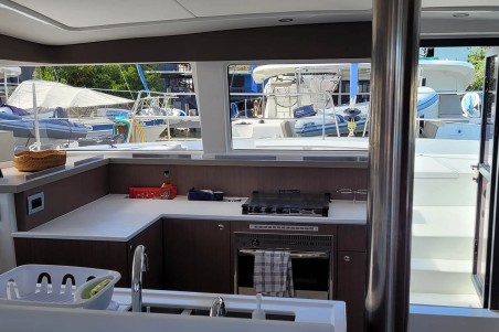 Catana Group Bali 4.2 Cat Tales