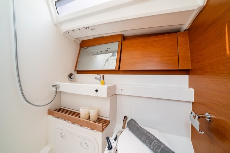 Jeanneau Sun Odyssey 440 - 4 cab. Amorgos