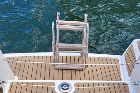 Catana Group Bali 4.2 Cat Tales_DB