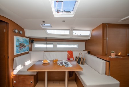 Jeanneau Sun Odyssey 490 - 4 cab. Knot