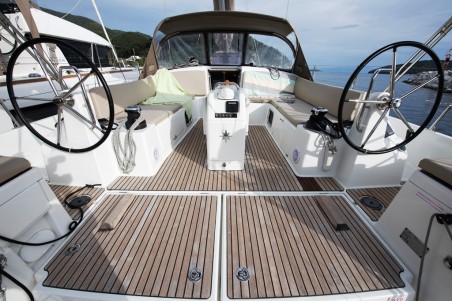 Jeanneau Sun Odyssey 490 - 4 cab. Lara
