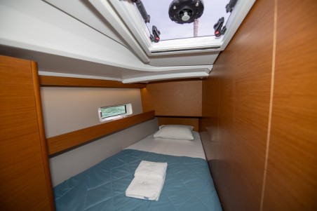 Jeanneau Sun Odyssey 490 - 4 cab. Lara