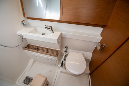 Jeanneau Sun Odyssey 490 - 4 cab. Lara