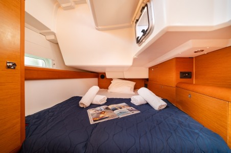 Jeanneau Sun Odyssey 519 | Czarter jachtu Grecja | Travelboat