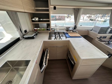 Lagoon-Bénéteau Lagoon 46 - 4 + 1 cab. Mira