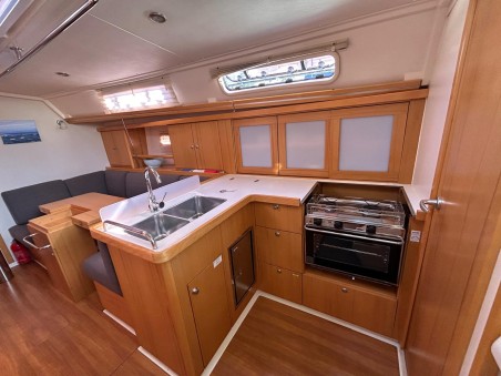 Hanse Yachts Hanse 400 Mara