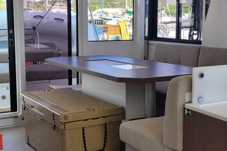 Catana Group Bali 4.2 Seas the Day BVI