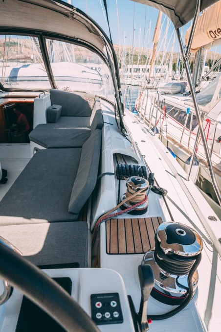 Jeanneau Jeanneau 54 - 5 + 1 cab. El Yelmo