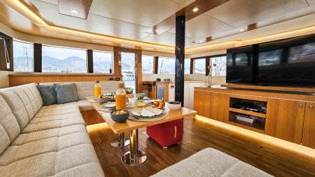Mazarin Yachts Mazarin 55 October