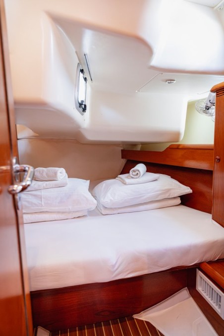 Jeanneau Sun Odyssey 49 Živa