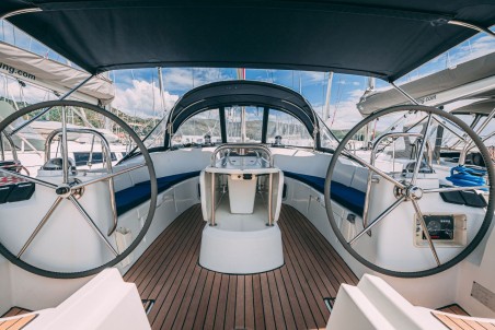 Jeanneau Sun Odyssey 49i Ana B.