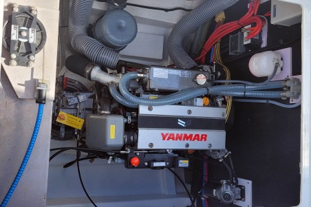 Catana Group Bali 4.2 Seas the Day BVI