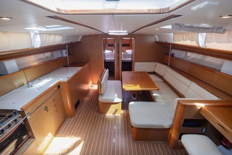 Jeanneau Sun Odyssey 49i Ana B.