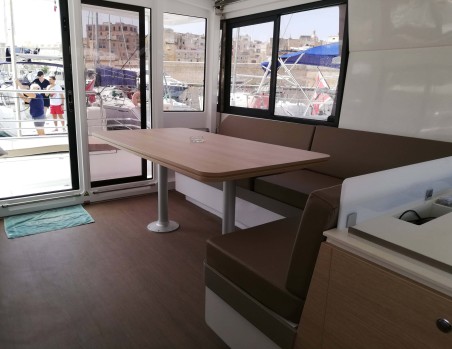 Catana Group Bali 4.1 - 4 cab. Double Five