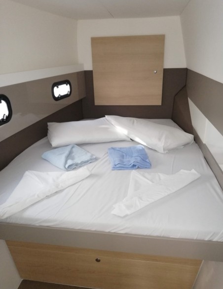 Catana Group Bali 4.1 - 4 cab. Double Five