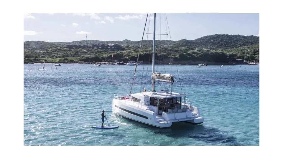 Catana Group Bali 4.1 - 4 cab. Double Six