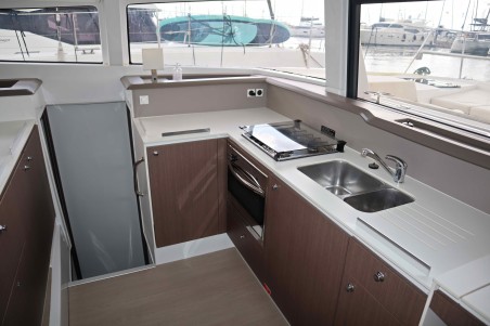 Catana Group Bali 4.1 - 4 cab. Memories