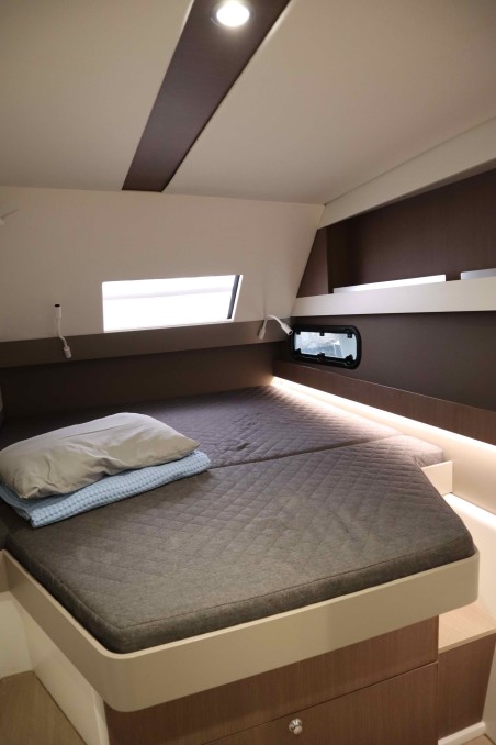 Catana Group Bali 4.1 - 4 cab. Memories