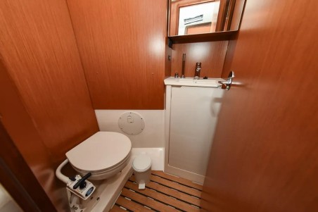 Bavaria Yachtbau Bavaria C38 Sea Cloud