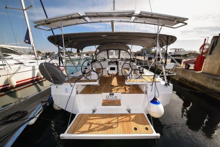 Bavaria Yachtbau Bavaria C42 DNA