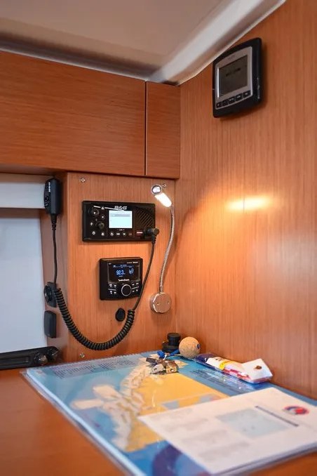 Bavaria Yachtbau Bavaria C42 DNA