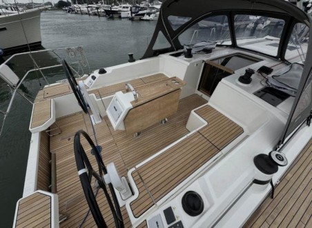 Bavaria Yachtbau Bavaria C42 Horizon