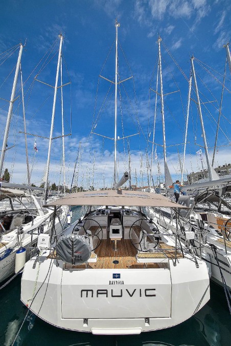 Bavaria Yachtbau Bavaria C42 Mauvic