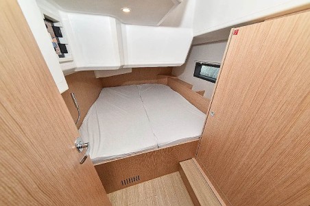 Bavaria Yachtbau Bavaria C42 Mauvic