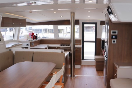 Catana Group Bali 4.2 OW Dorothea