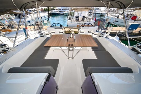 Bavaria Yachtbau Bavaria C46 - 4 cab. Bosun