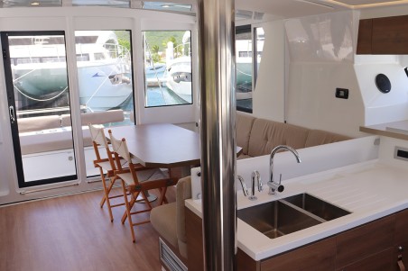 Catana Group Bali 4.2 OW Dorothea