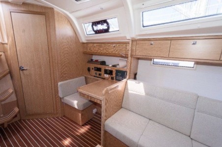 Bavaria Yachtbau Bavaria Cruiser 37 - 2 cab. Kata