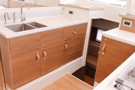 Catana Group Bali 4.2 OW Dorothea