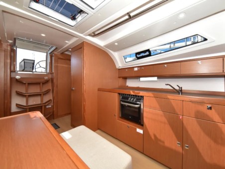 Bavaria Yachtbau Bavaria Cruiser 41 - 3 cab. Nixie