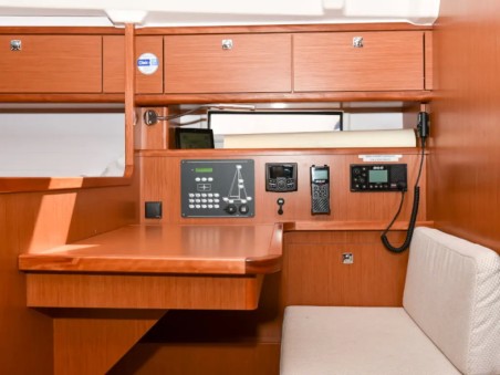 Bavaria Yachtbau Bavaria Cruiser 41 - 3 cab. Nixie