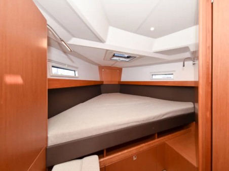 Bavaria Yachtbau Bavaria Cruiser 41 - 3 cab. Nixie
