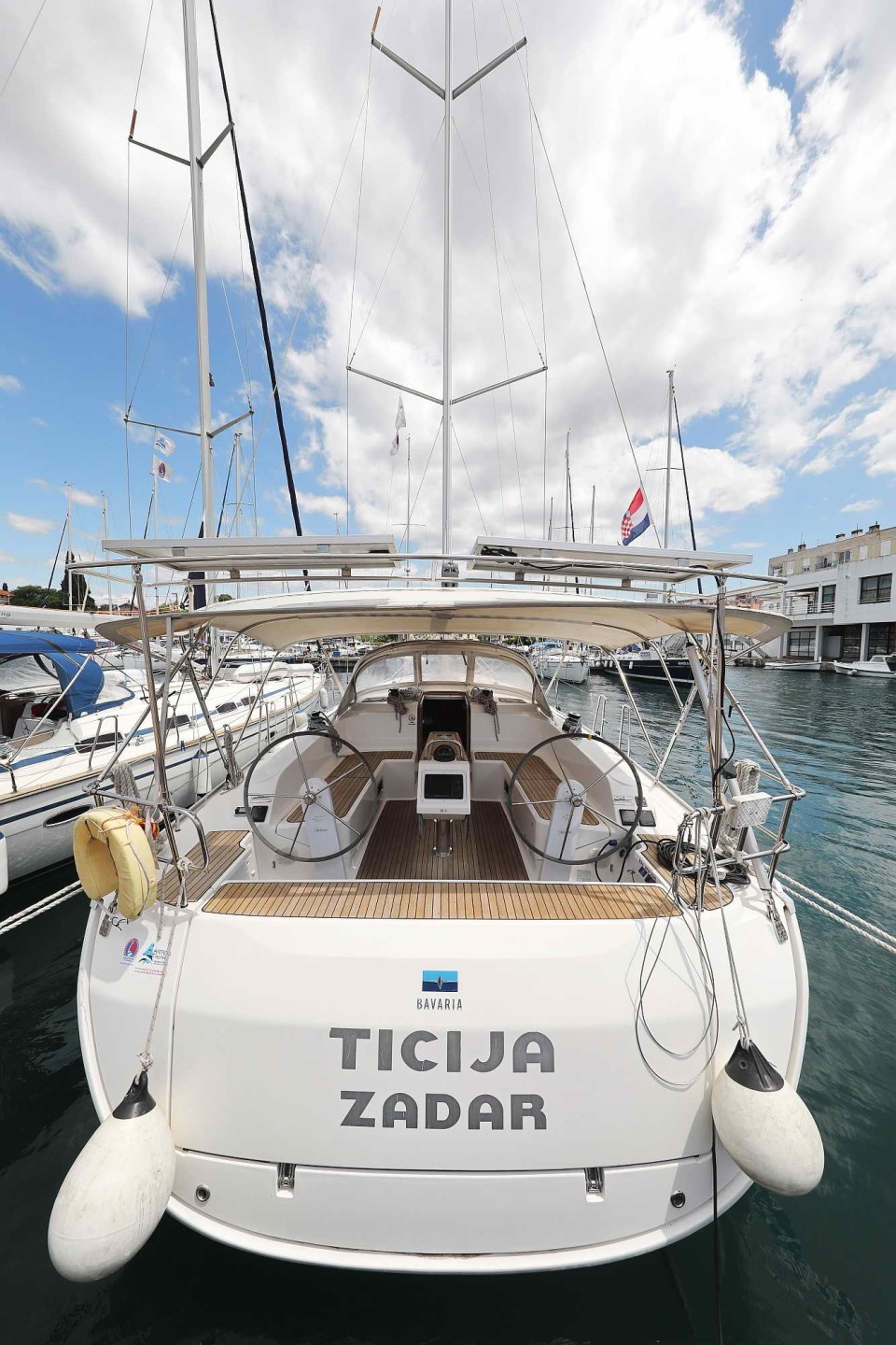 Bavaria Yachtbau Bavaria Cruiser 46 - 4 cab. Ticija