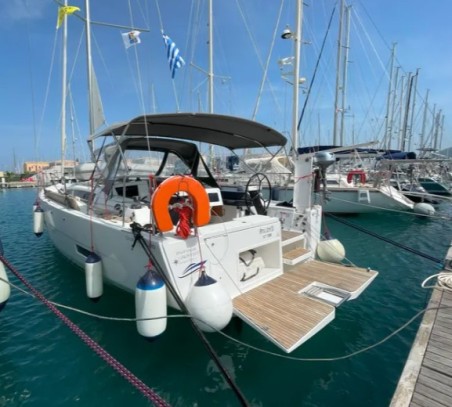Dufour Yachts Dufour 390 Alma Libre IX