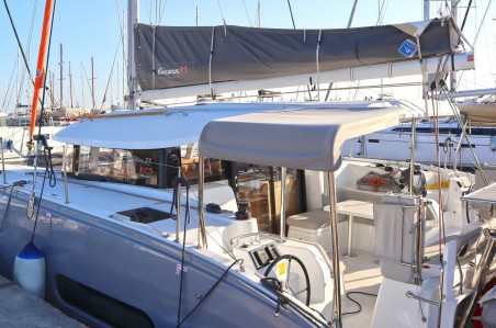 Excess Excess 11 - 3 + 2 cab Motu One