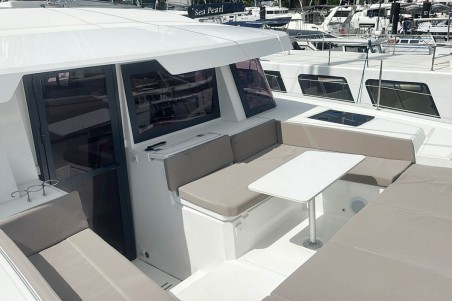 Catana Group Bali 4.4 - 4 + 1 cab. Neo