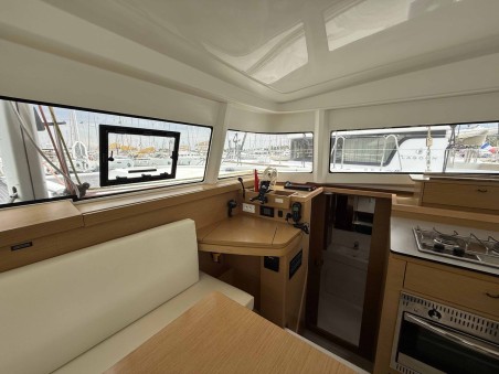 Excess Excess 11 - 4 + 1 + 1 cab. Roxy