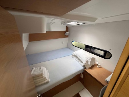 Excess Excess 11 - 4 + 1 + 1 cab. Roxy