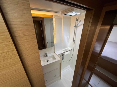 Excess Excess 11 - 4 + 1 + 1 cab. Roxy