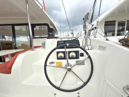 Excess Excess 11 - 4 + 1 + 1 cab. Roxy