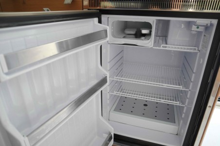 Excess Excess 11 - 4 + 1 + 1 cab. Starfish