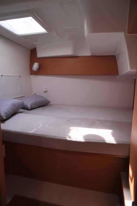 Excess Excess 11 - 4 + 1 + 1 cab. Starfish